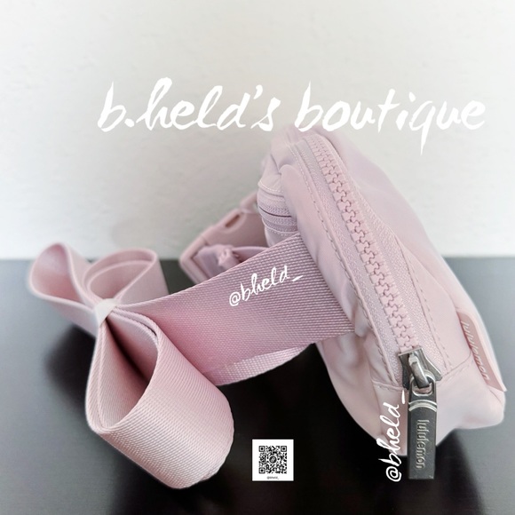 lululemon Everywhere Belt Bag with Long Strap in Flush Pink 1L ~55.5" New NWT - Picture 8 of 15